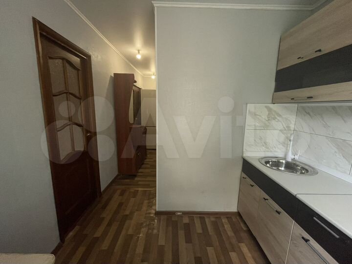 2-к. квартира, 42 м², 1/5 эт.