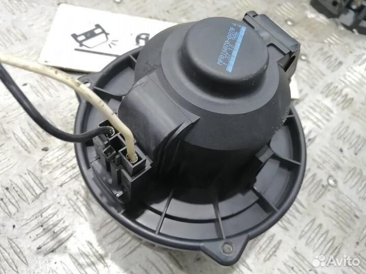 Вентилятор отопителя Range Rover Sport 1, L320