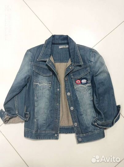Джинсовая куртка на мальчика