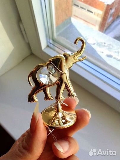 Слоник Сваровски