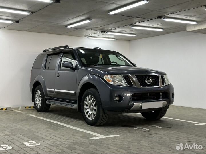 Nissan Pathfinder 2.5 AT, 2010, 178 952 км