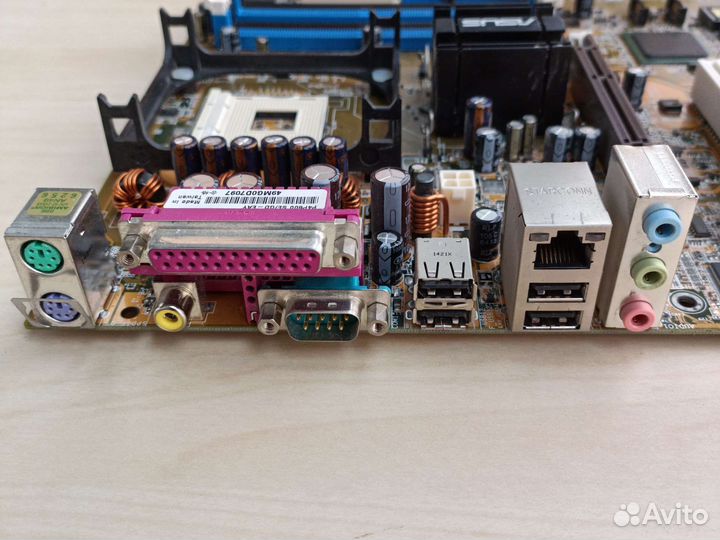 Материнская плата Asus P4P800SE Gold