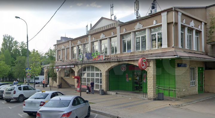 Продам торговое помещение, 674 м²