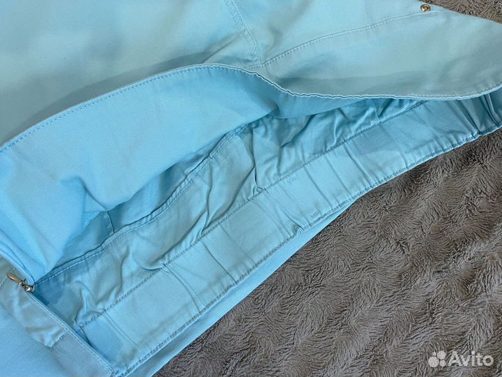 Брюки капри