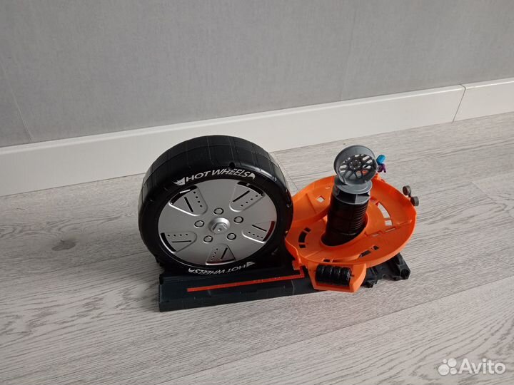 Шиномонтаж Hot Wheels