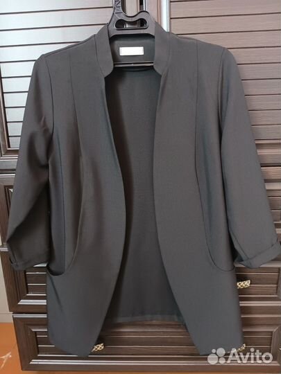 Пиджак женский 48 новый