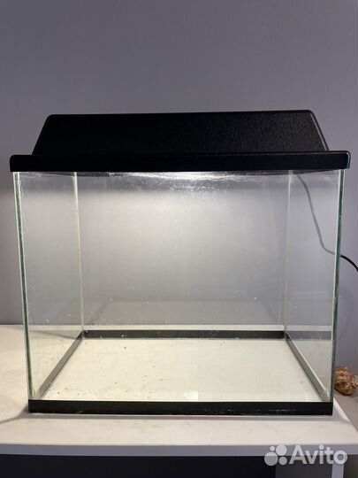 Аквариум с крышкой