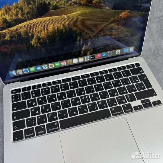 MacBook Air 13 2020 i5/8gb/512gb Silver