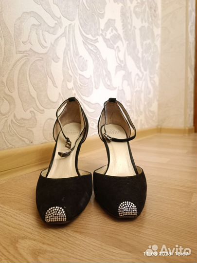 Туфли женские