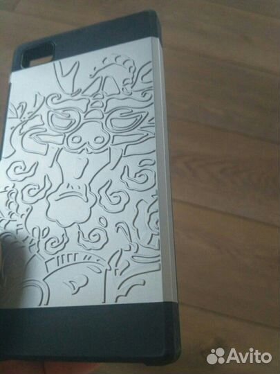 Чехол к телефону