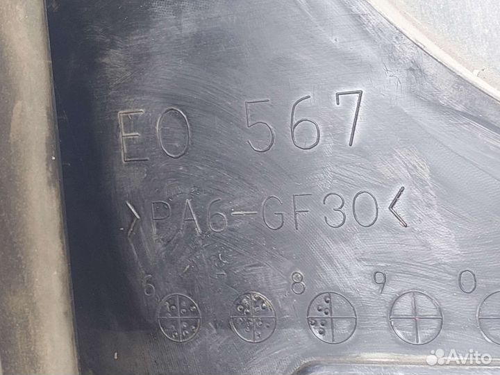 Крышка двигателя декоративная Mazda CX 7