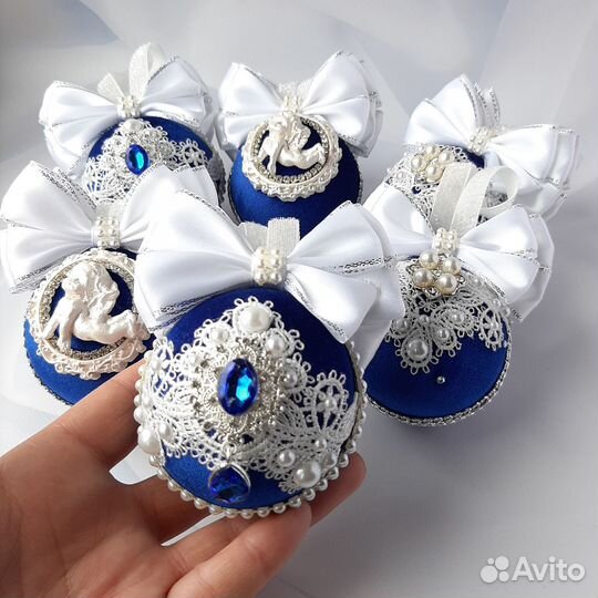 Набор новогодних шаров