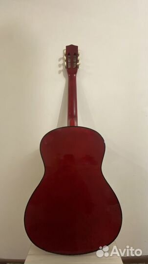 Акустическая гитара