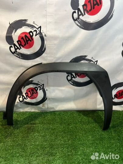 Накладка на крыло задняя левая Lexus Ux200 mzaa10