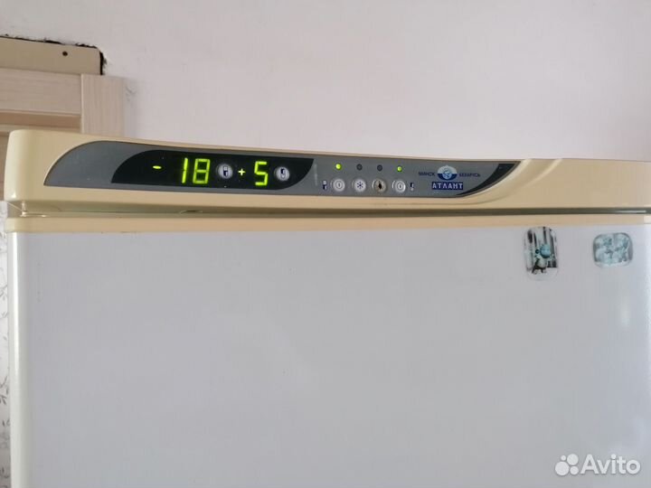 Атлант б/у, в ремонте не был