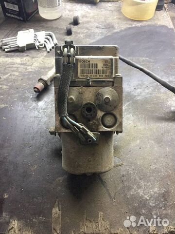 Блок ABS (насос) nissan Almera N16 2000-2006