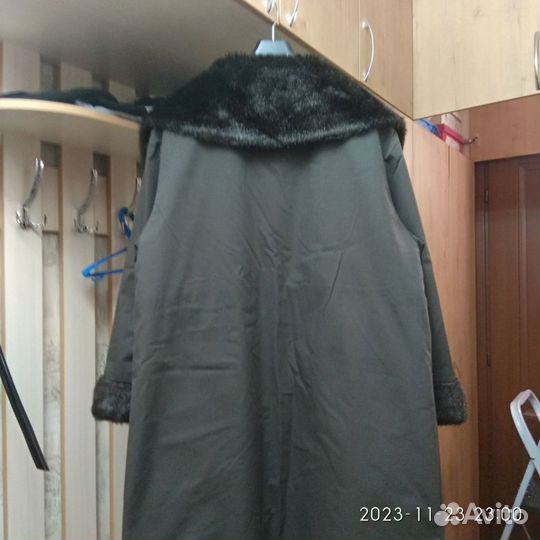 Демисезонное женское пальто р-р 52-54 на рост 170
