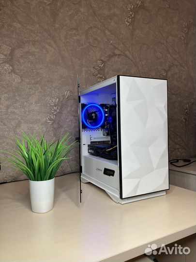 Игровой компьютер i3/RX590