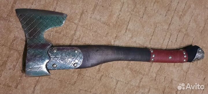 Топор туристический