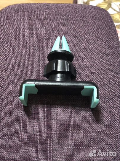 Держатель для телефона в машину