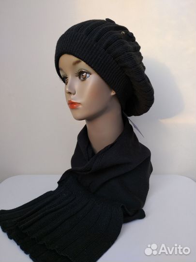 Комплект шапка и шарф женские новые