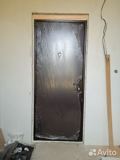 Дверь входная металл с двух сторон Стройгост