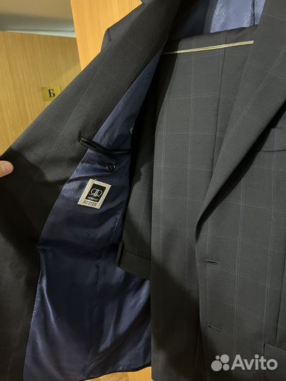 Костюм классический мужской