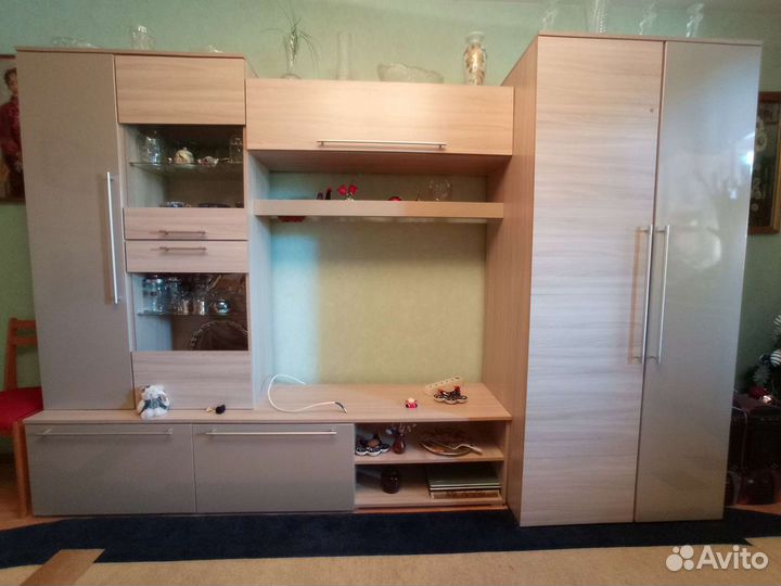 Стенка в гостиную 