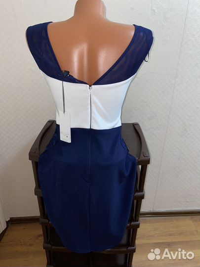 Платье Lipsy новое 44р