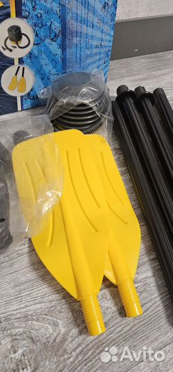 Надувная детская лодка Bestway с веслами