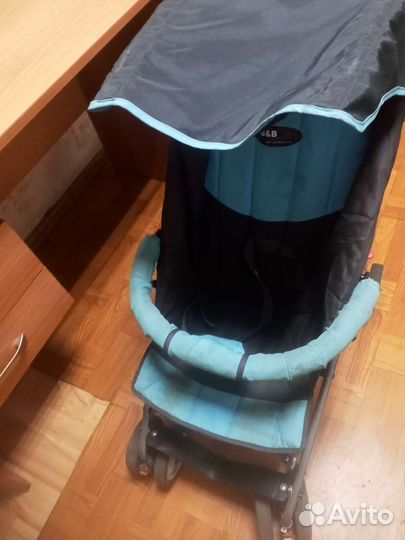 Прогулочная коляска трость бу