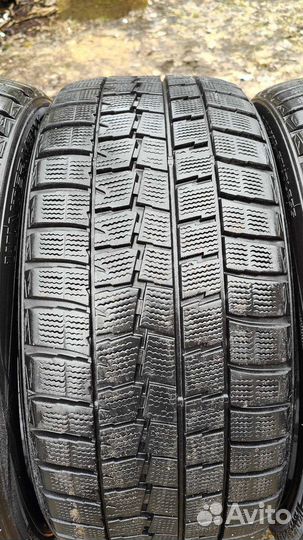 Dunlop Winter Maxx WM01 245/40 R18