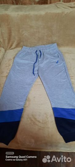 Спортивные брюки