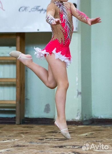 Купальник для художественной гимнастики