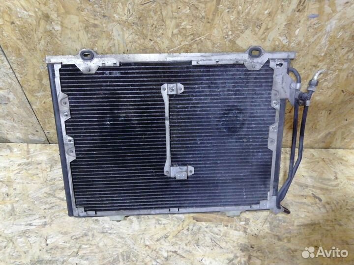 Радиатор кондиционера Mercedes-Benz CLK-Класс