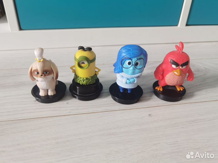 Фигурки из кинотеатра,топперы со стаканов