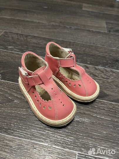 Сандали для девочки Неман