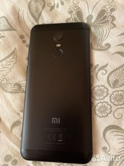 Xiaomi Redmi 5 Plus, 3/32 ГБ