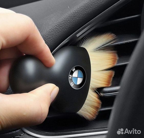 Мягкая щетка для чистки салона авто BMW