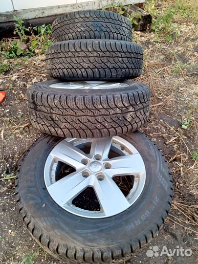 Колеса 215 65 16