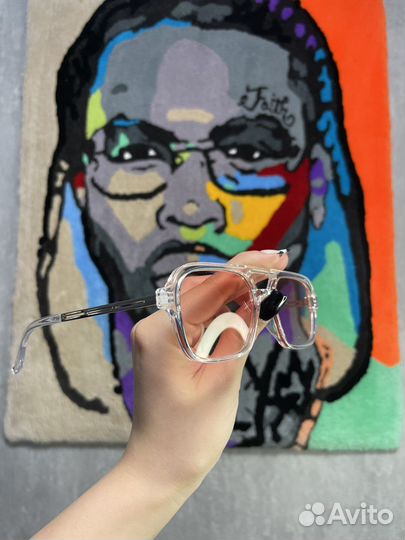 Солнцезащитные очки