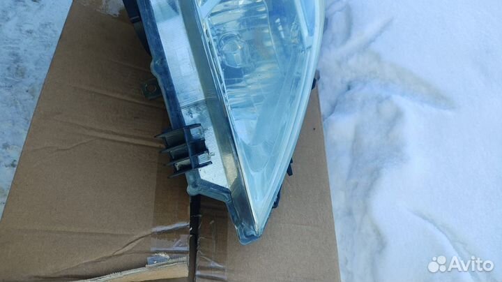 Фара передняя правая Nissan Teana j32