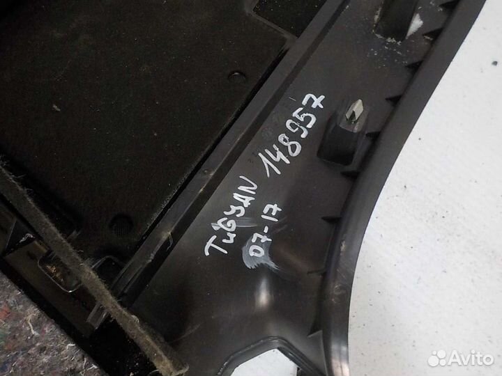 Обшивка багажника volkswagen tiguan левая