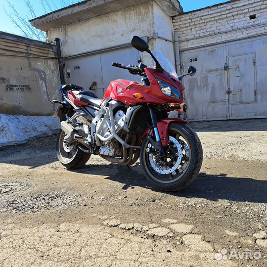 Ямаха FZ1 fazer