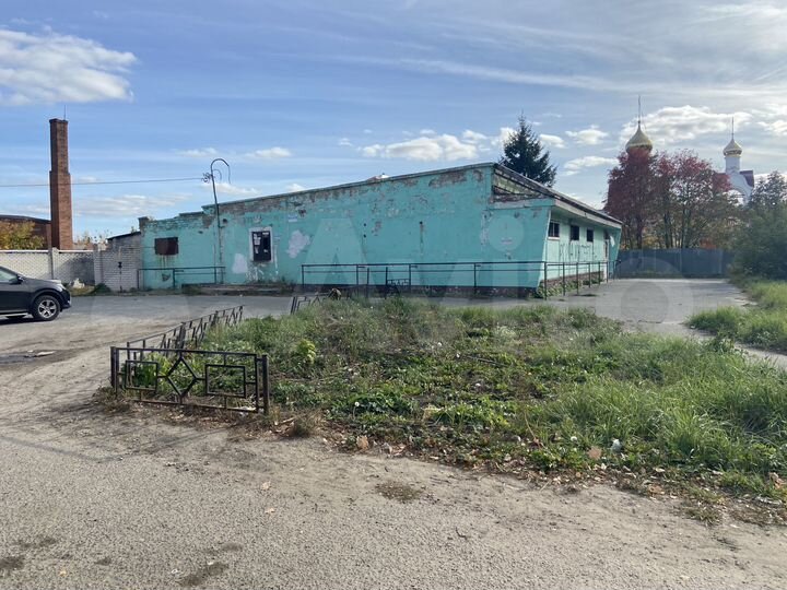 Магазин на земельном участке 16,66 соток