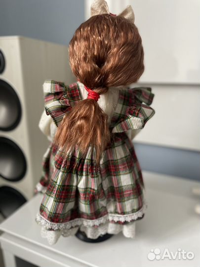 Кукла фарфоровая коллекционная большая