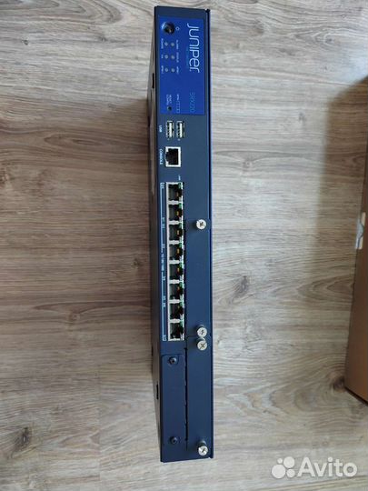 Маршрутизатор juniper srx220 новый