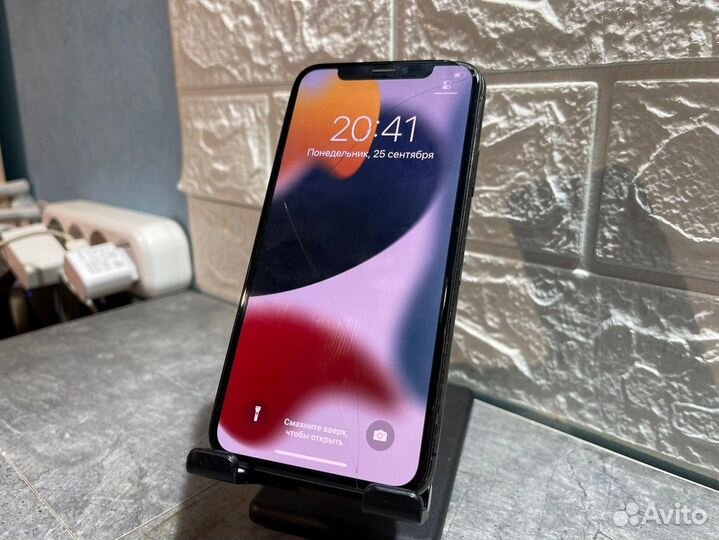 iPhone X