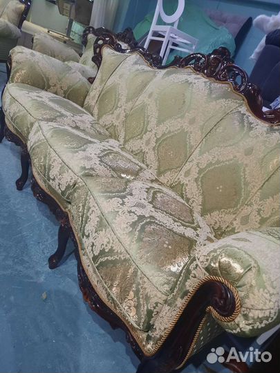 Перетяжка мебели, ремонт, изготовление