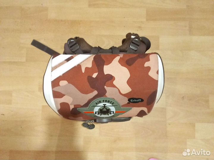 Рюкзак(ранец,портфель) школьный